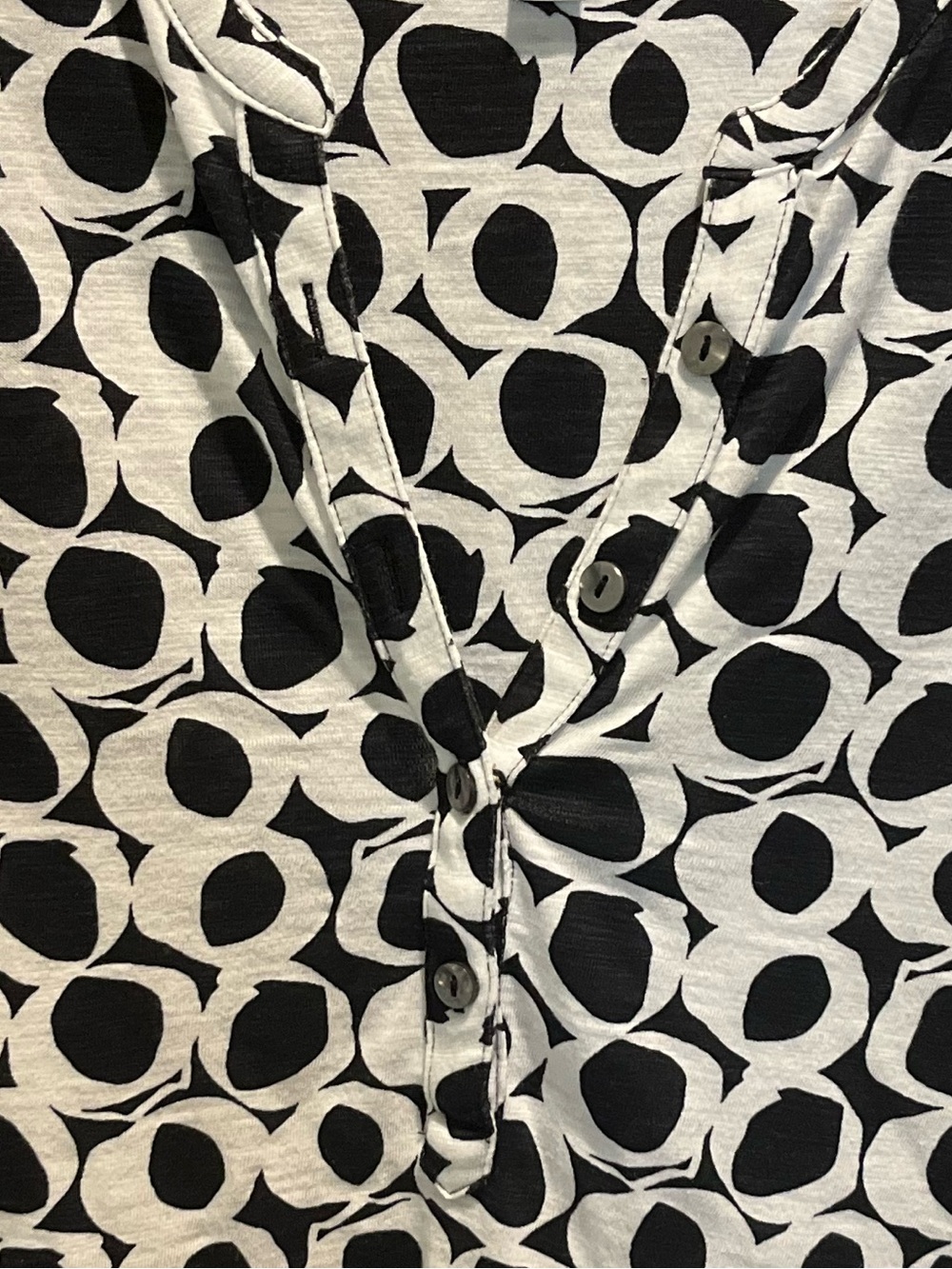 55. WOMENS CHICO’S 1/M DETAIL TOP - Picture 6 of 7